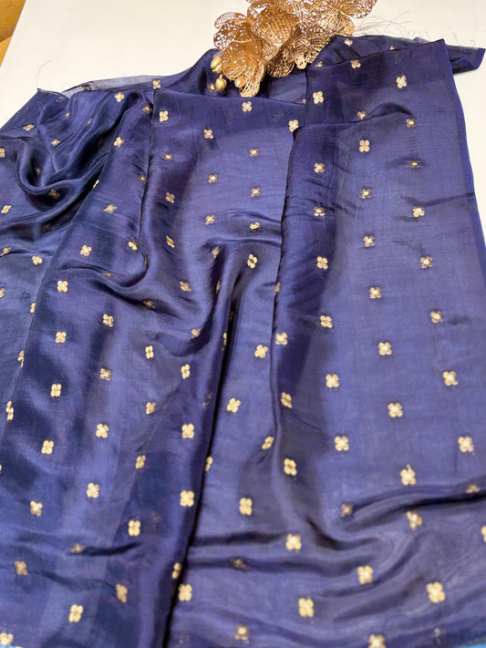 Breeze through summer in our soft HO silk saree