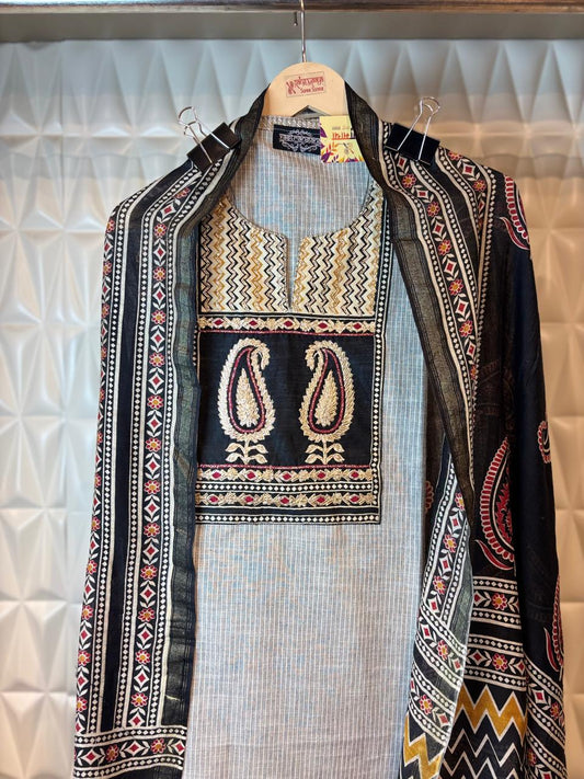 Pure cotton suit set with print and Gota embellishments.
