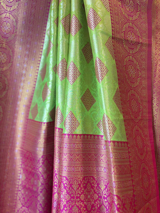 Elegant Magenta & Parrot Green Art Silk Saree with Gold Weaving