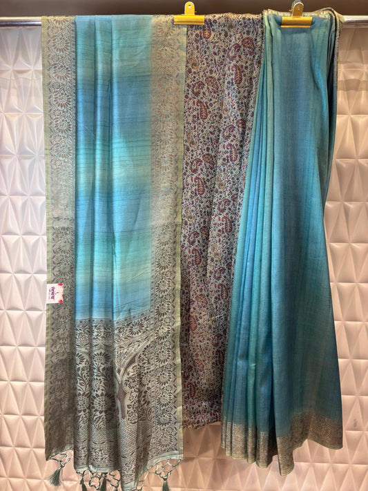 Unveil classic sophistication with this traditional boota blouse