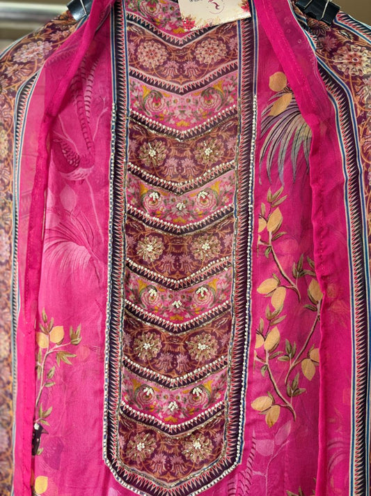 Soft organza suit set with work all over the shirt & camel bootas on neckline