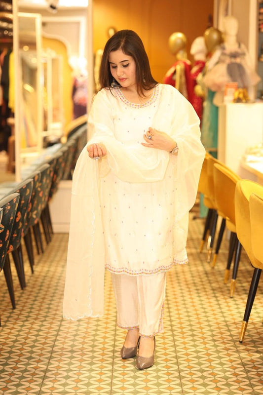 Elevate your style with this  white ready -made suit set with Small bootis