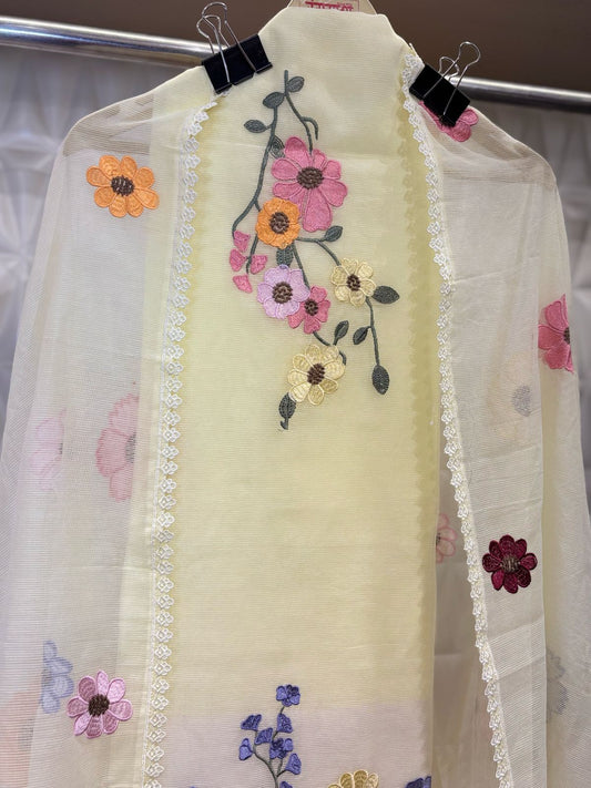 Featuring resham work floral patches on the shirt and dupatta