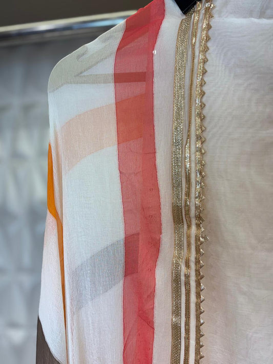 Beat the heat in style with this cotton suit set!