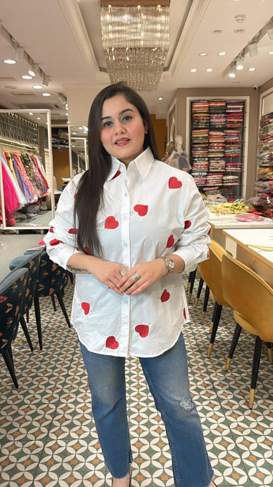 Classy essential with heart shaped Resham motifs all over the shirt