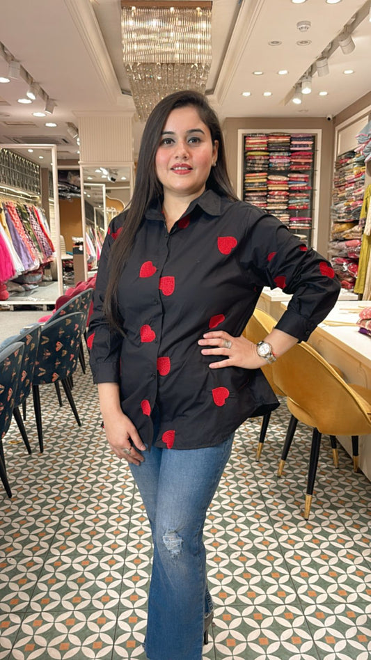 Classy essential with heart shaped Resham motifs all over the shirt
