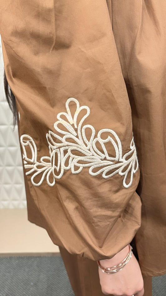 Very elegant Co-ord set with all resham work on collar , pants & sleeves