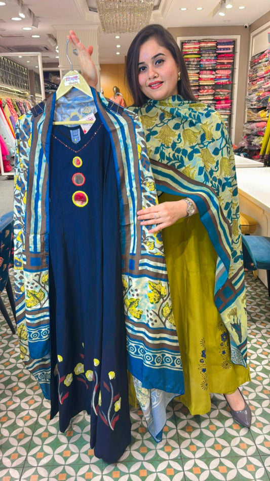 Timeless grace with our red cotton muslin Anarkali Ensemble