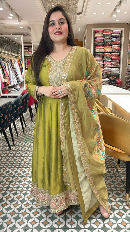 Vibrant charm meets timeless elegance