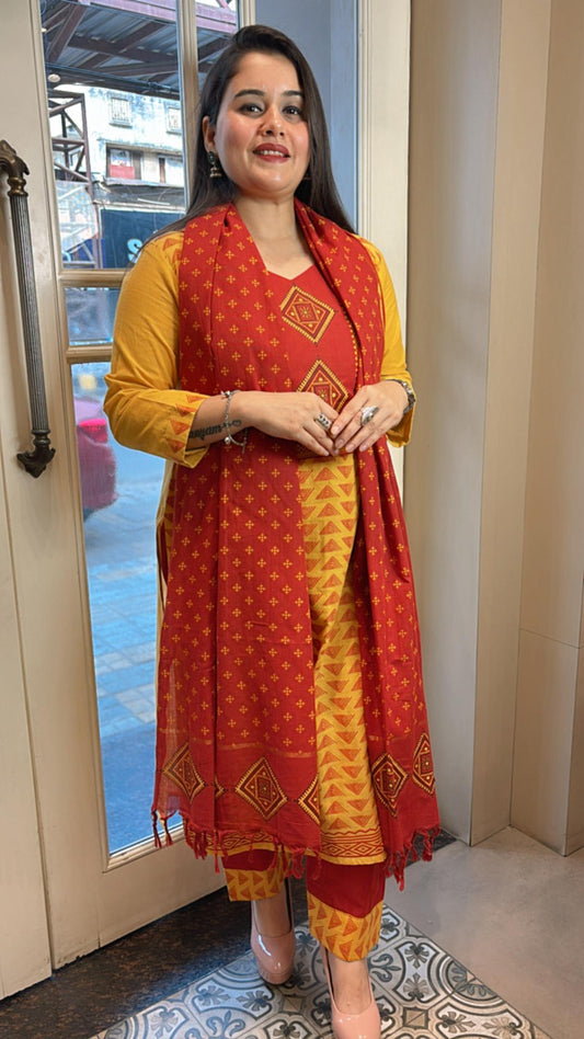 Stay cool and stylish with this South cotton suit