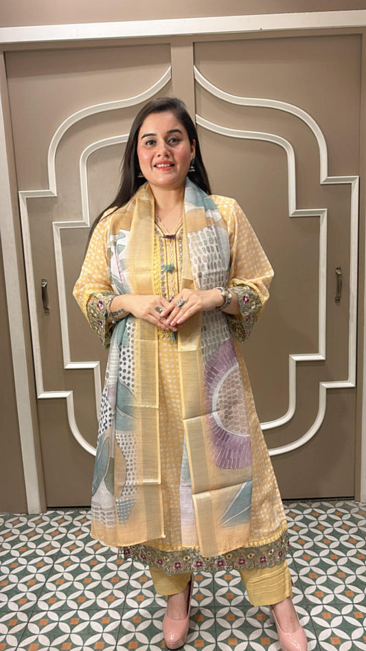 Elegance in every detail — this yekkiw & multi cotton muslin suit