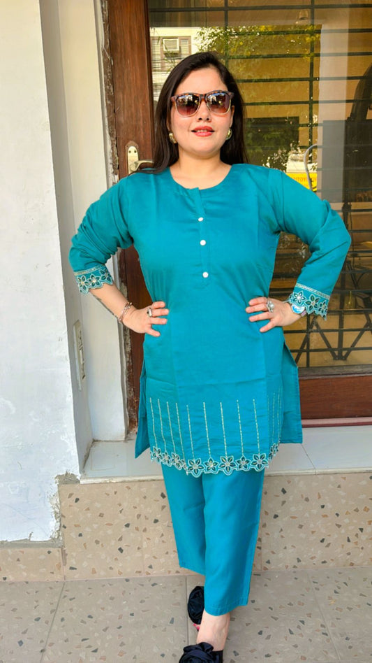 Elegant Co-ord set with all Resham cut work on sleeves & hem