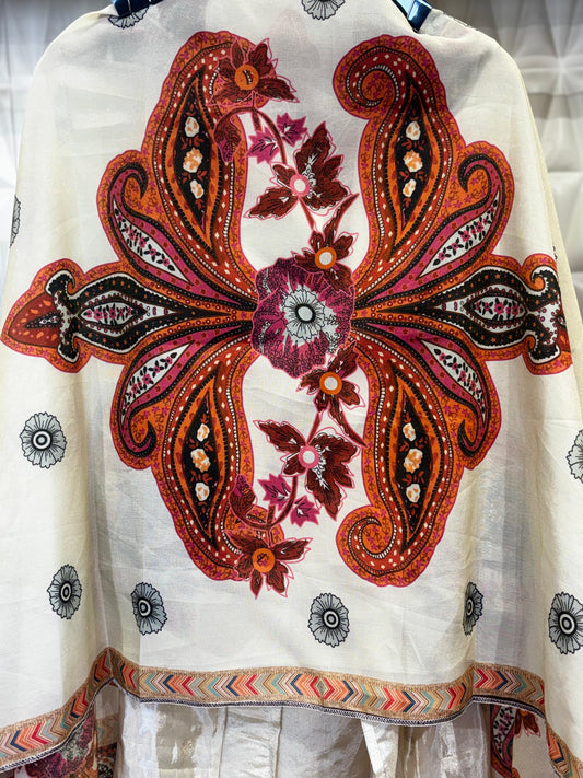 Elegant tissue suit set featuring an all-over print concept and delicate pearl lace hangings.